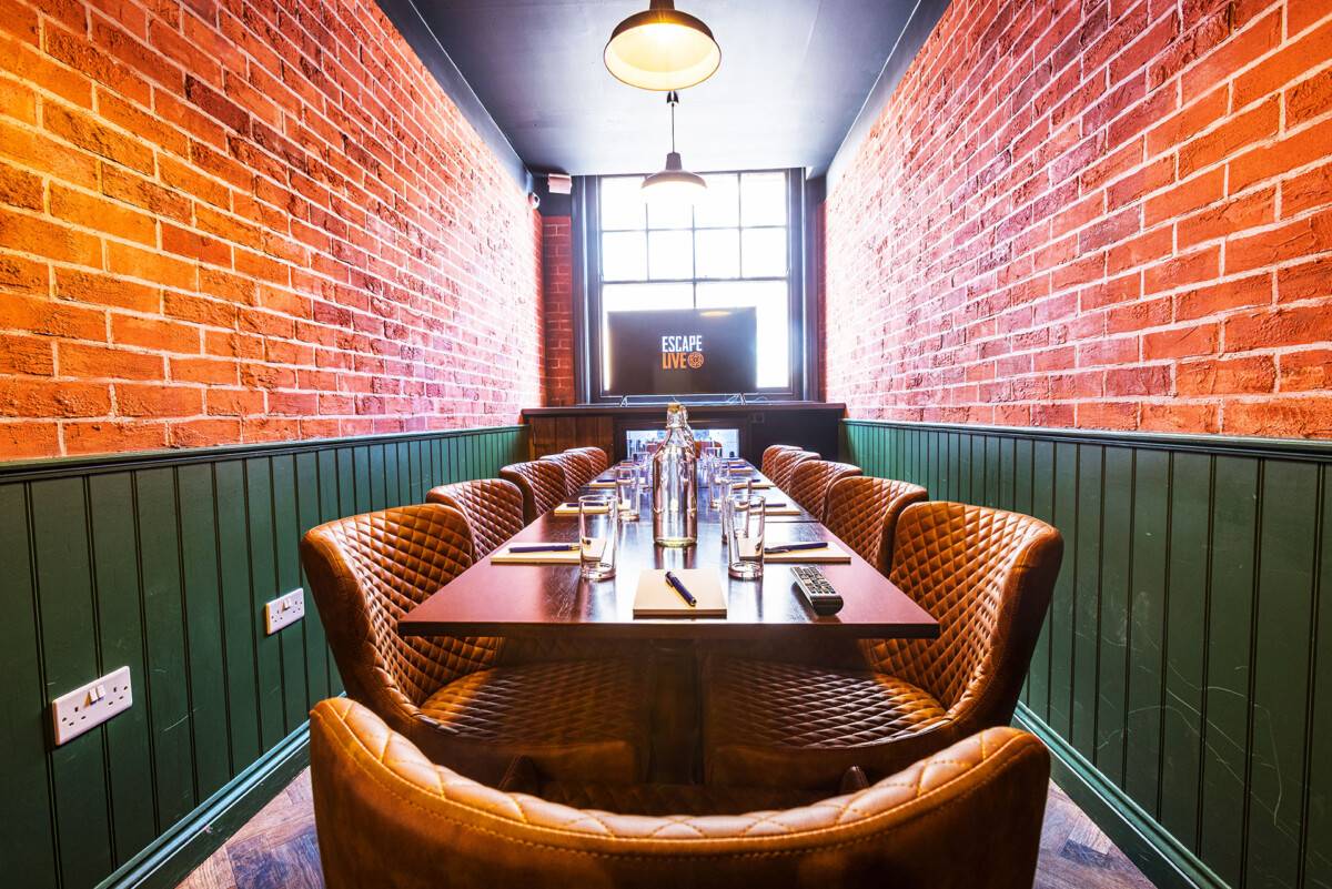 Birmingham-venue-private-quarters-breakout