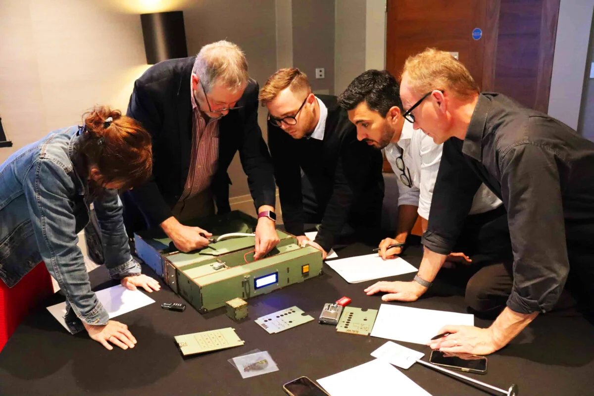 Red-alert-table-top-escape-game